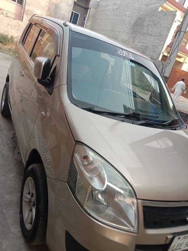 Suzuki Wagon R 2014 3