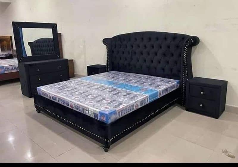 Branded Kind and Queen size full bed sets available at wholesale price 12