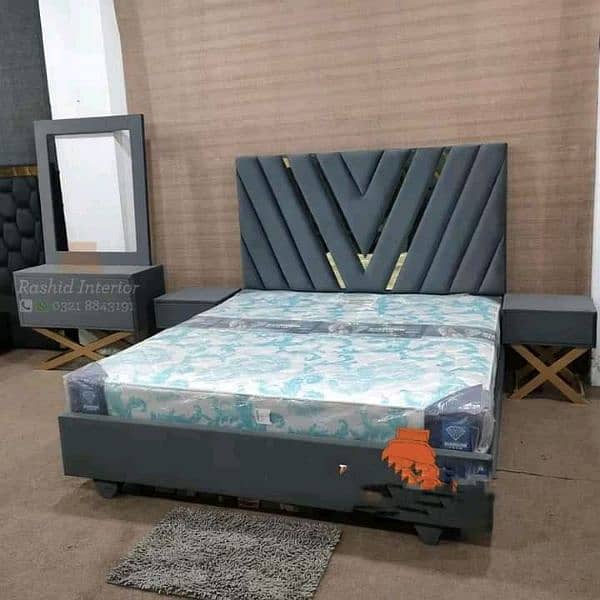 Branded Kind and Queen size full bed sets available at wholesale price 16