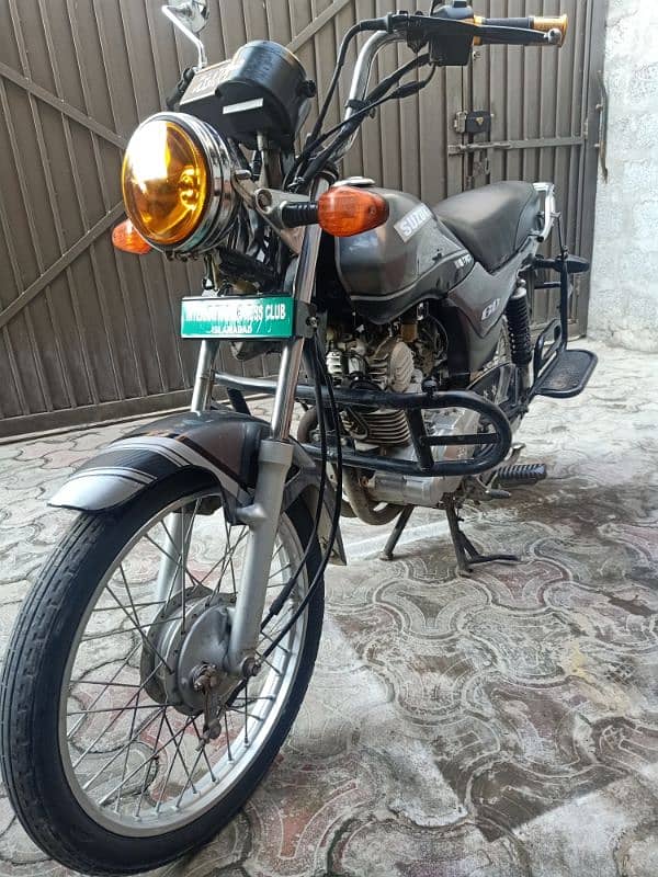 Suzuki 110 mint condition 6