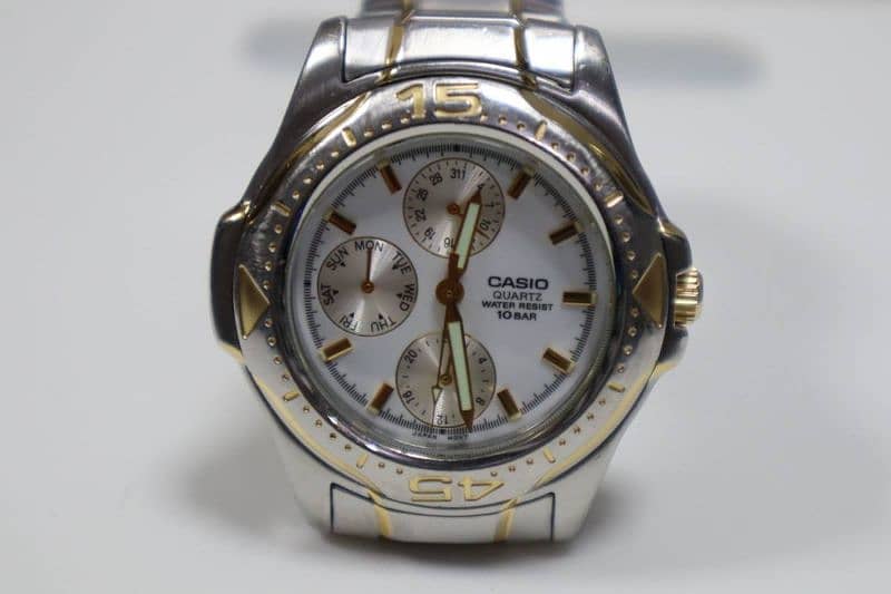 Casio MTD-1046 Japan Movt 1