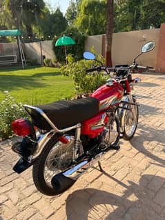 Honda CG 125 2023 Brand New Condition - only 600 km driven