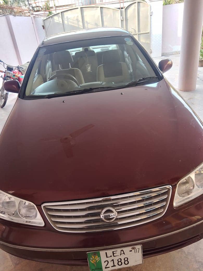 Nissan Sunny 2007 Saloon 1