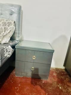 single bed/side table/dressing/molty foam