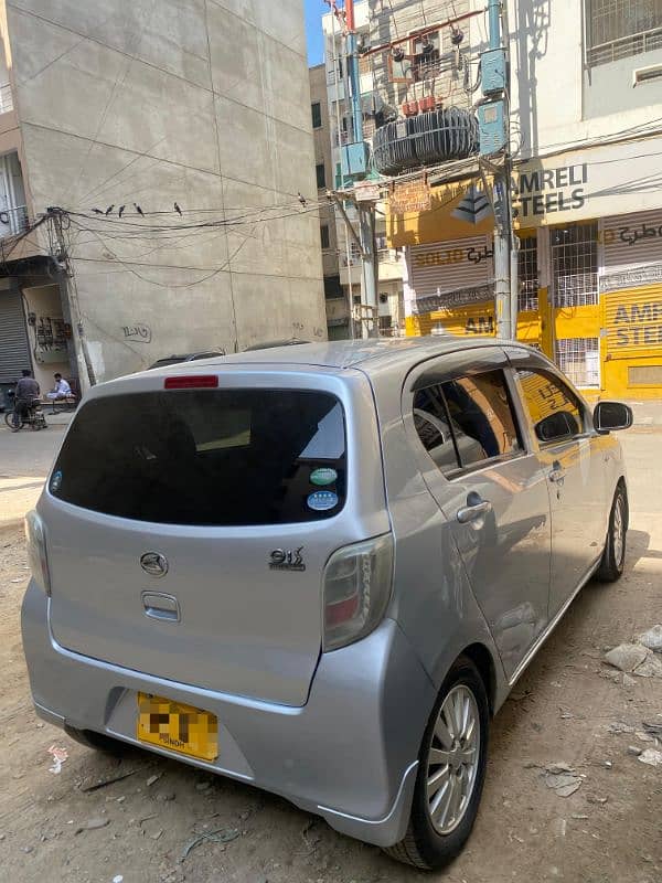 Daihatsu Mira 2017 4