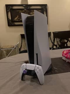 ps5 with controler 10/10 condition