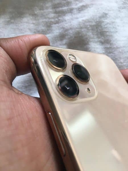 iphone 11Pro Non PTA 02,months Sim working 2