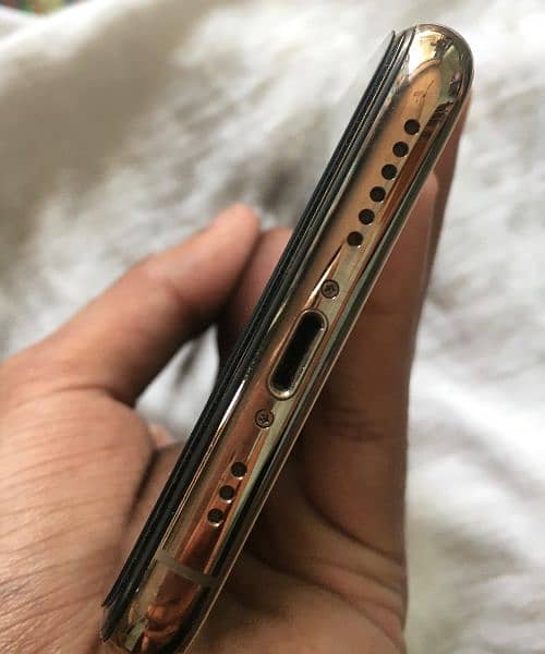 iphone 11Pro Non PTA 02,months Sim working 3