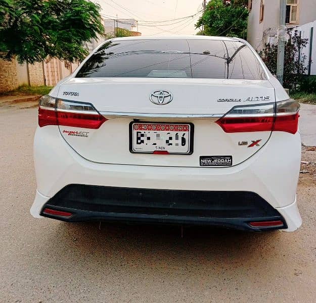 Toyota Corolla Altis X 2021 1