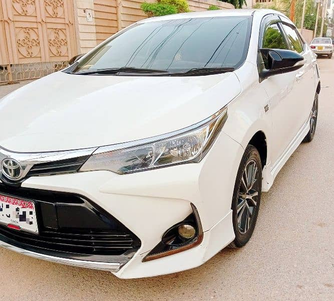 Toyota Corolla Altis X 2021 4