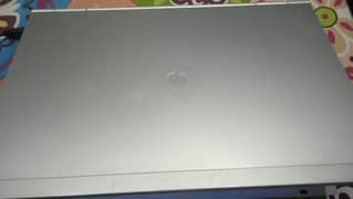 HP Elitebook 8460p 4GB & 320GB HDD