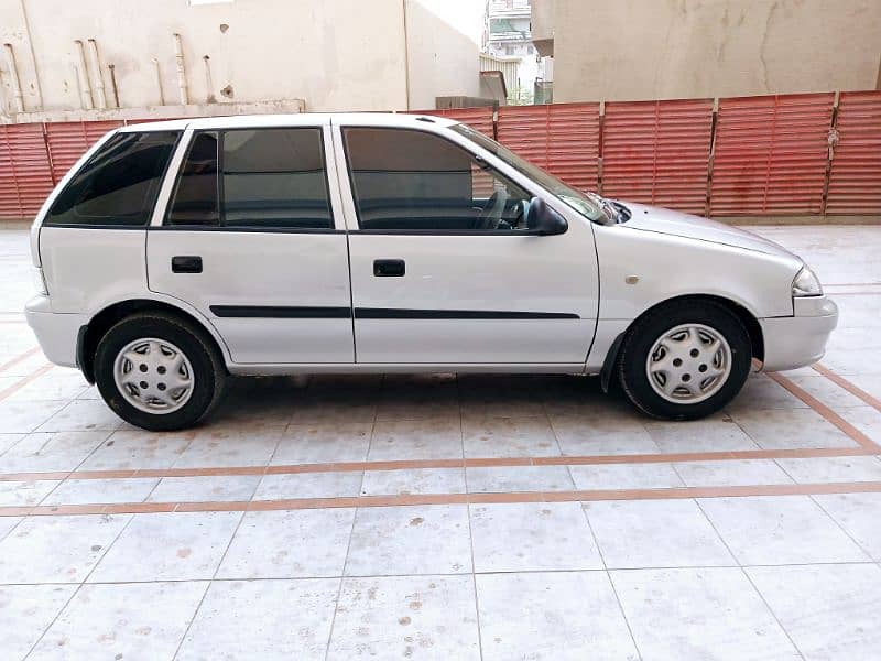 Suzuki Cultus VXR 2014/15 1st owner like zero metre condition 3