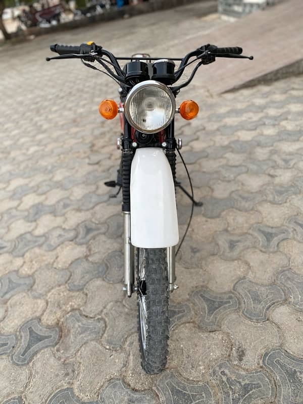 Suzuki TS 100 In Perfect Condition 4