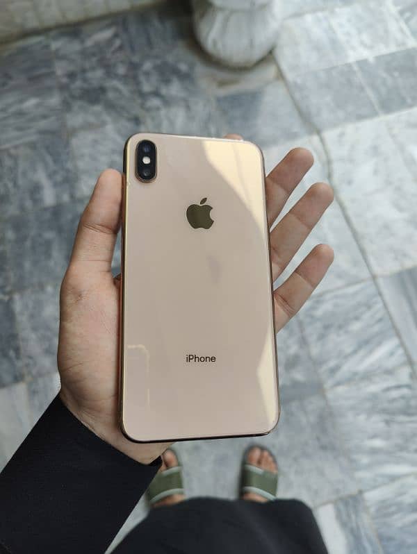 iphone xs max 1