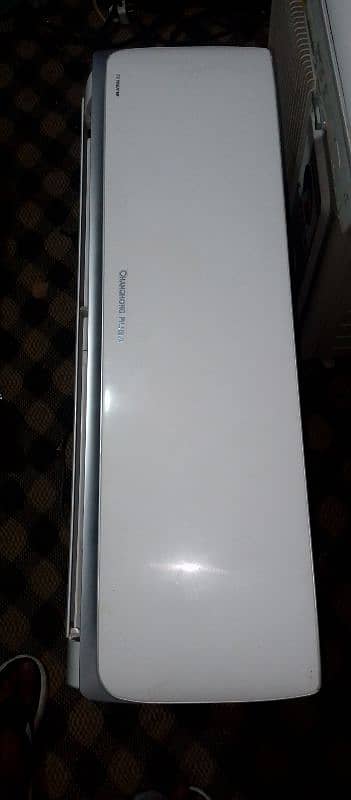 chanruba 1 ton DC inverter card kharab hai 0