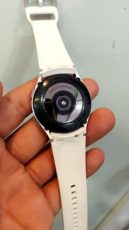 samsung galaxy watch 4 lush condition 3