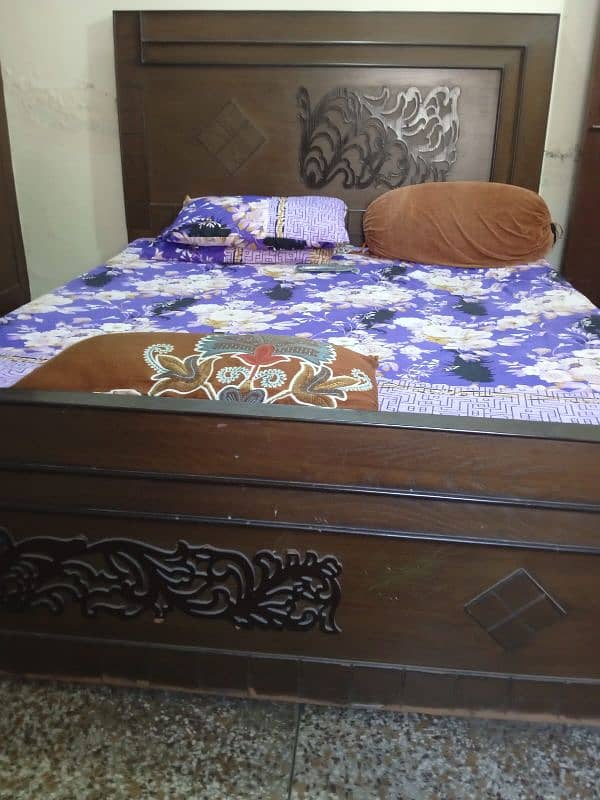 bed set side table dressing  n without mattress 0,3,0,3,5,4,4,9,5,2,5 4