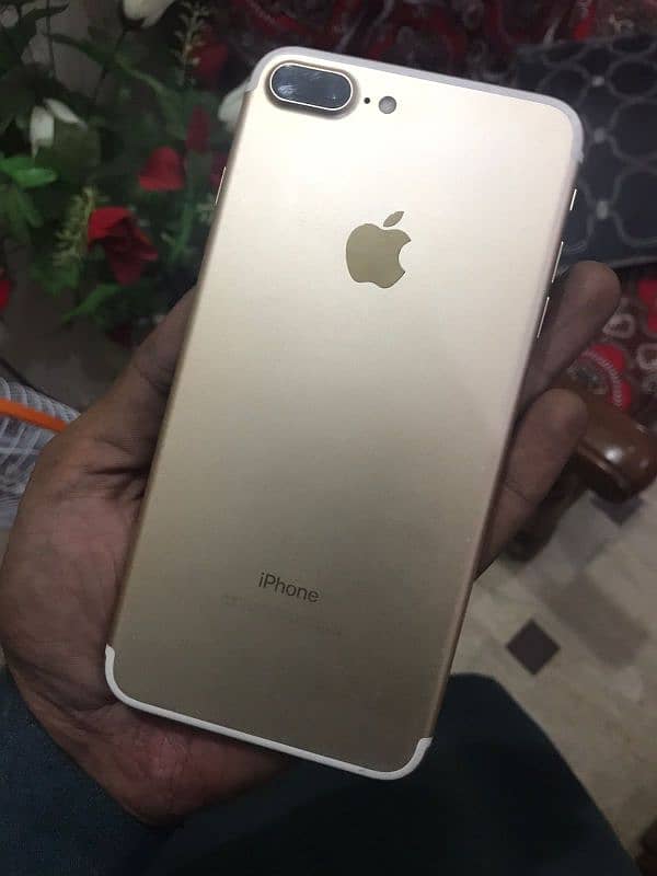 iphone 7 plus rose gold 2