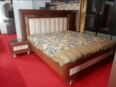 Bedset, Side Table, Dressing table