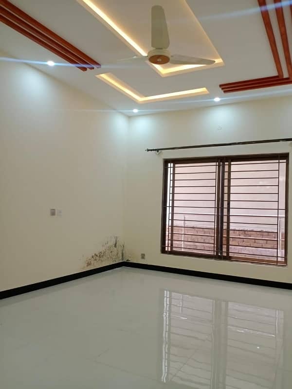 Brend New House For Rent 60*100 3