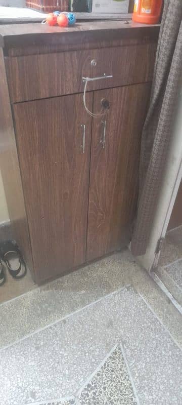 2 doors small Almari / cabinet condition 8/10 1