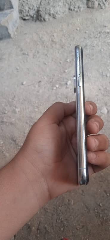 iPhone X best condition 2