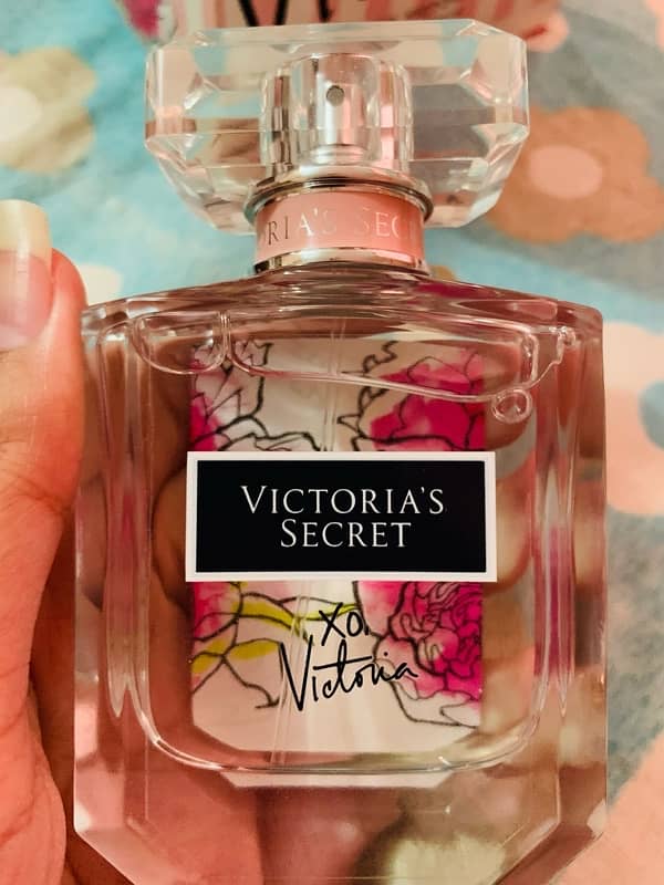 victoria secret perfume 1