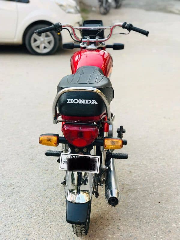 HONDA CD-70 4