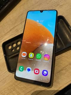 samsung A 32 with box