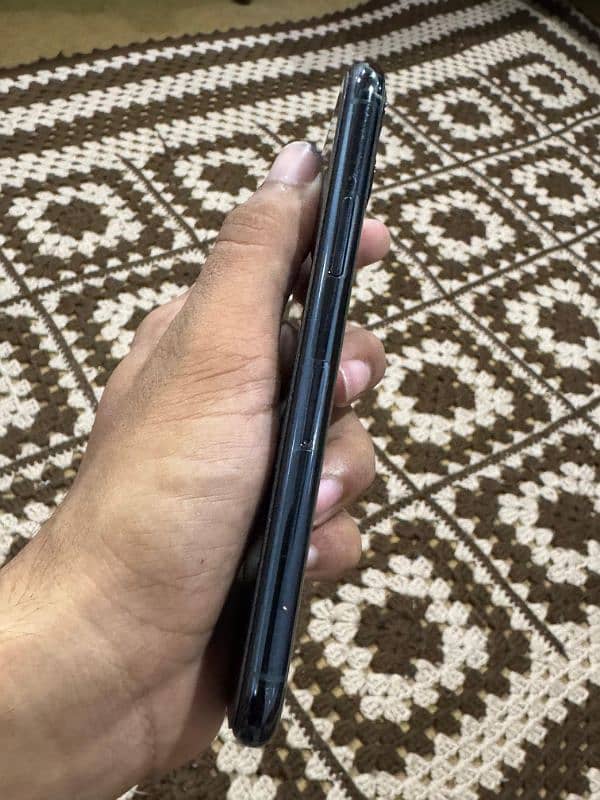 iphone 11 pro 64 GB Non pta 6