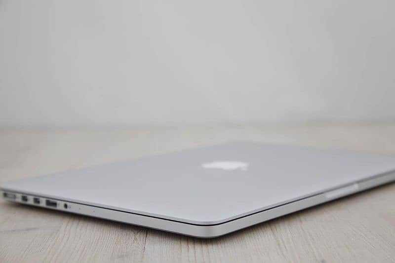 Retina Display (Macbook Pro 2013 late) scratchless condition 8