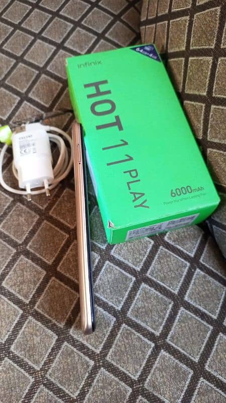 Infinix hot 11 play 4 64 with box and charger all okay urgent sale 2