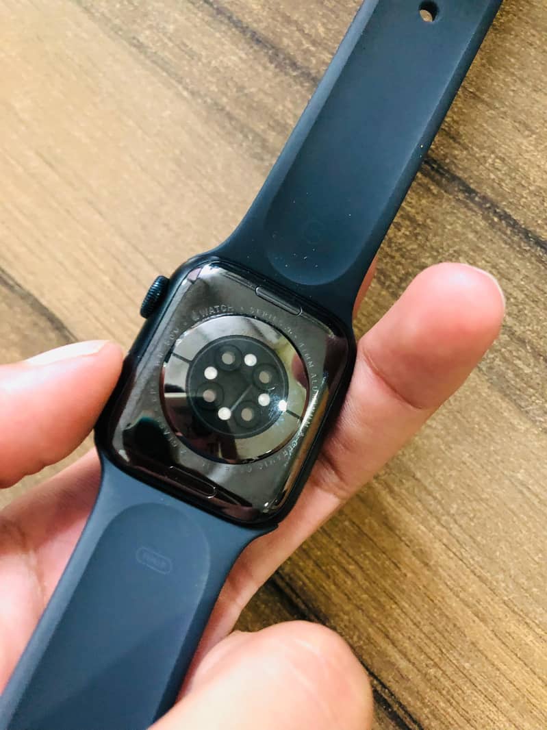 Apple Watch Series 9 GPS 41mm Midnight with Aluminium Case 4