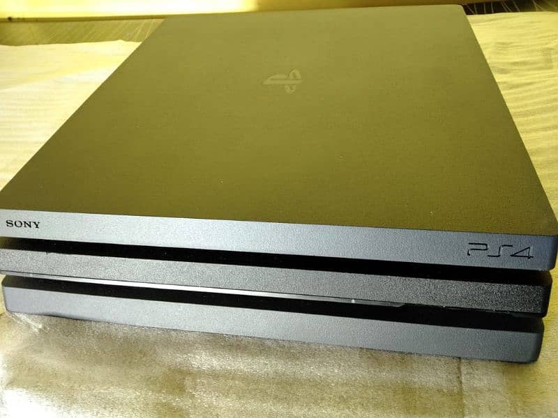 Sony Playstation PS4 Pro game 1TP Warranty ma  Whatsapp 0326=7412726 2