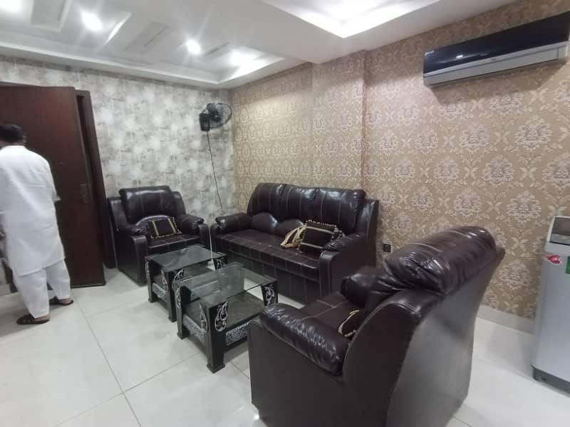 FOR RENT VERY REASONABLE PRICE 1 BED ROOM FUL FURNISHED APARTMENT SECTOR D BAHRIA TOWN LAHORE 11