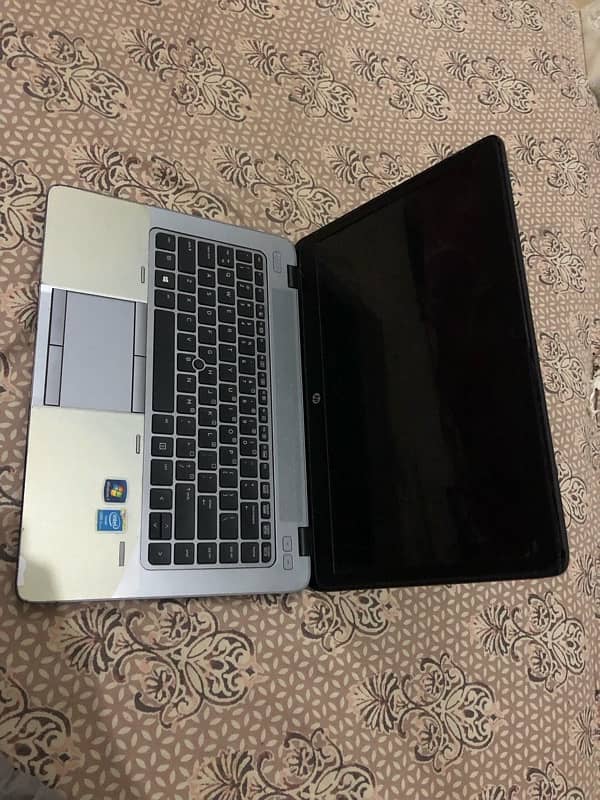 HP elitebook i5 4th gen 0/3/3/7/0/3/9/7/7/2/0 1