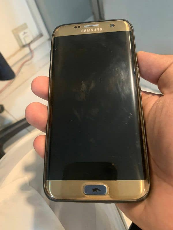 Samsung s7 edge  4GB , 32GB 4