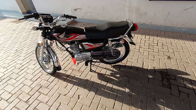 Honda 125 2024 5