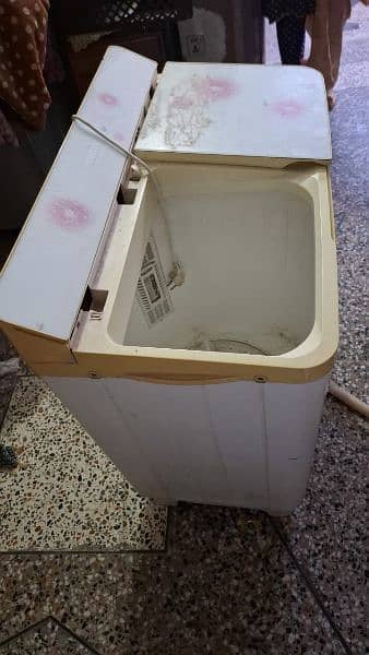 Washing Machine with Dryer 3