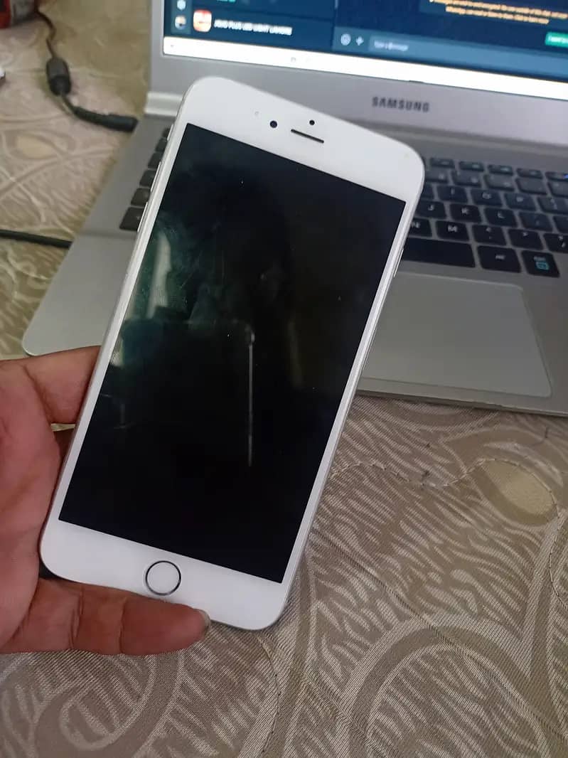 Iphone 6 plus 16 gb For Sale used by Female 9 / 10  Exchange . PTA Prov 0