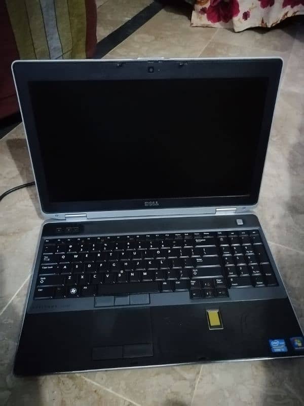 Core i5 3rd Generation 4 GB Ram 250 GB HDD & big Display 9