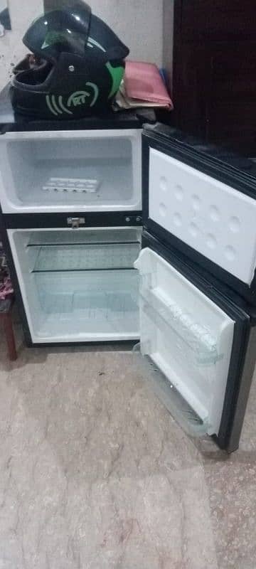 whirlpool refrigerator American brand 4