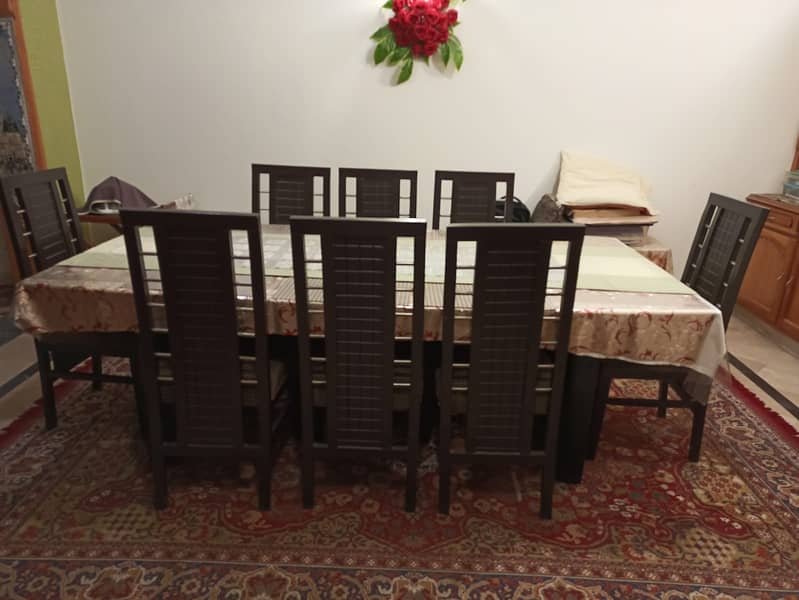 Heavy duty Dinning set for a family of 8 people 4