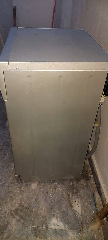 Haier Front Load Fully Automatic Washing Machine For Sale 3