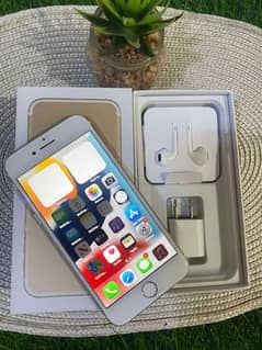 iphone 7 plus 128gb PTA approved 03457061567 my WhatsApp number