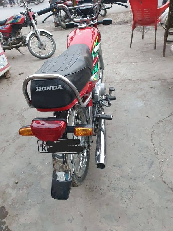 honda cd 70  10/10 condition urgent sale 2