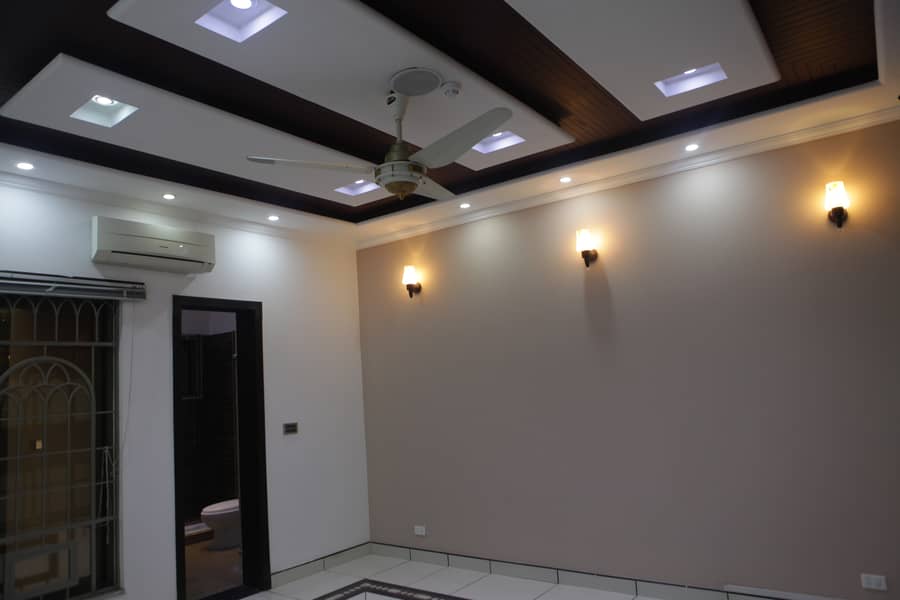 27 Marla House for Sale in New Garden Town, Near Kalma Chowk Lahore. 9