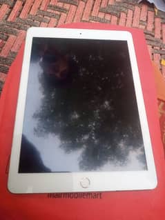 i Pad 6th GENERATION