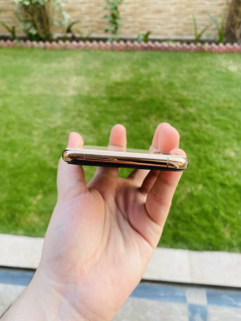 Iphone xs pta approved dual 4