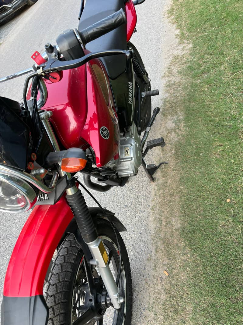 Yamaha YBR 125G (2020 -2021) Red Color 6